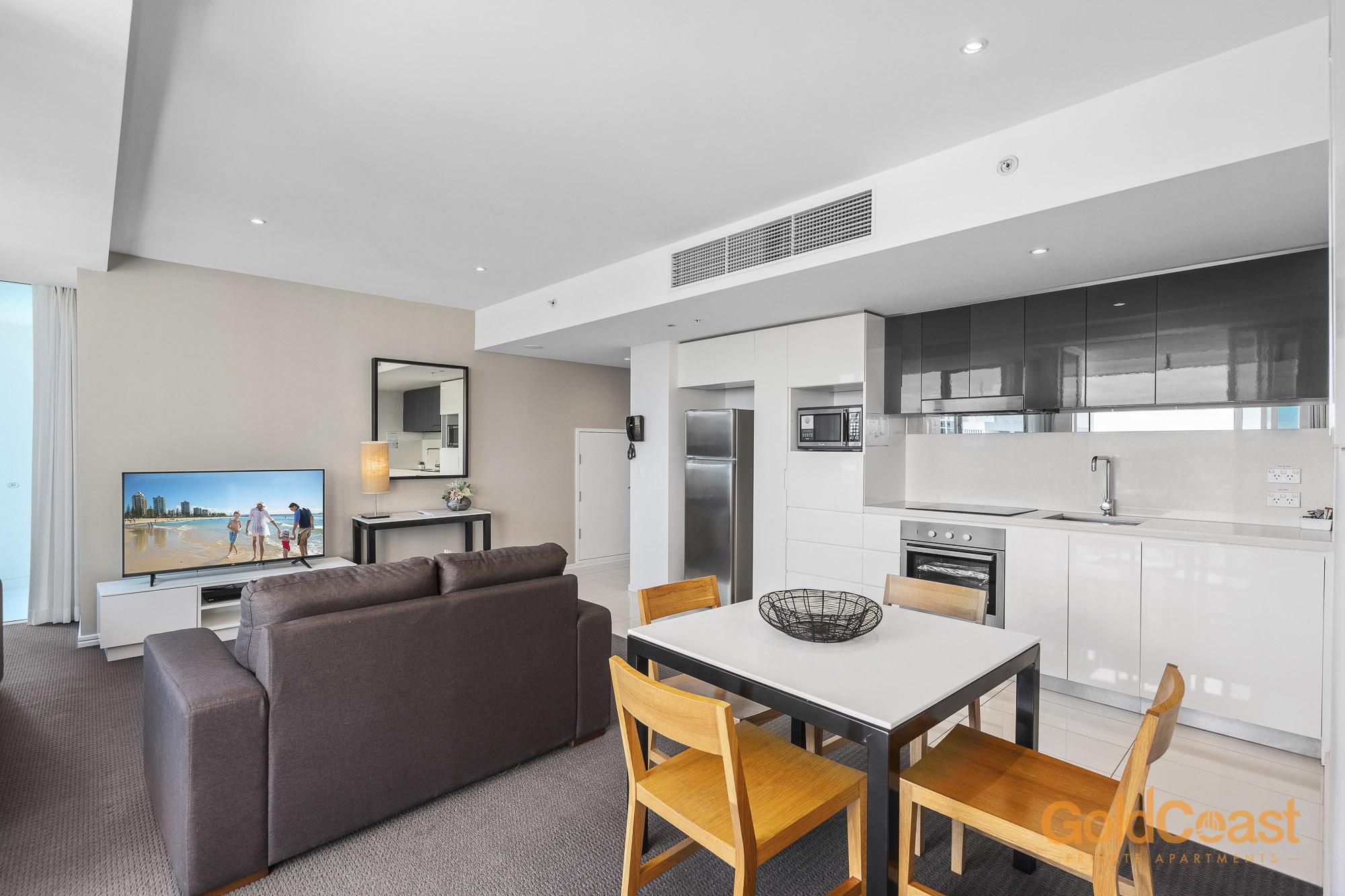 Pros Gold Coast Holiday Apartment Rental